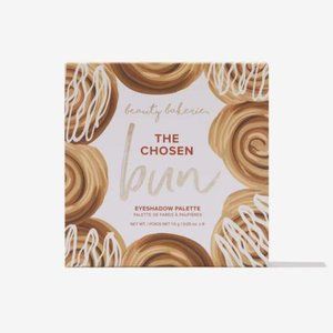 BEAUTY BAKERIE The Chosen Bun Eyeshadow Pallette